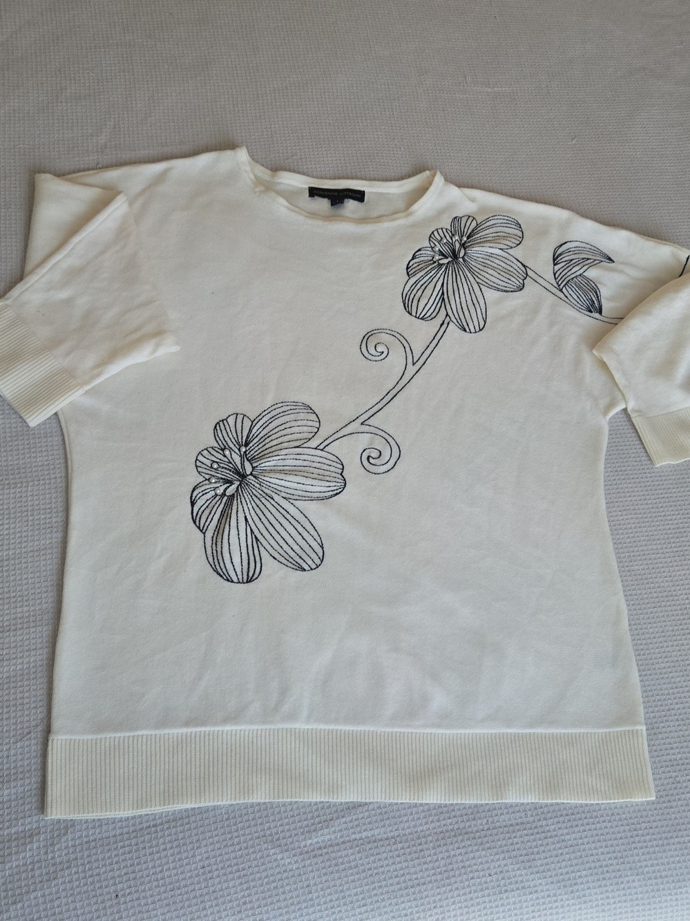 Adrienne Vittadini Cream Short-Sleeve Tee with Black Floral Line Art